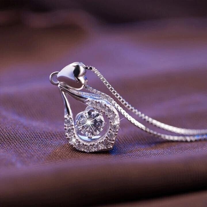 Regalo perfecto: collar de piedra de gota de agua con corazón centelleante delgadant